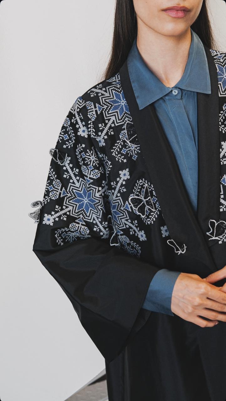 Black abaya